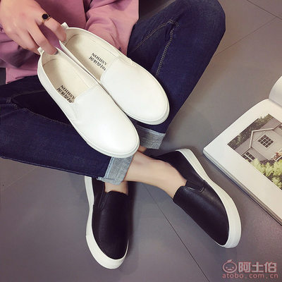轻便百搭，一脚蹬出青春活力——PU板鞋黑白学生女平底单鞋评测